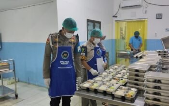 Pastikan Menu Bergizi dan Aman Dikonsumsi, Sidokkes Polres Purwakarta Lakukan Pemeriksaan Food Safety di SPPG