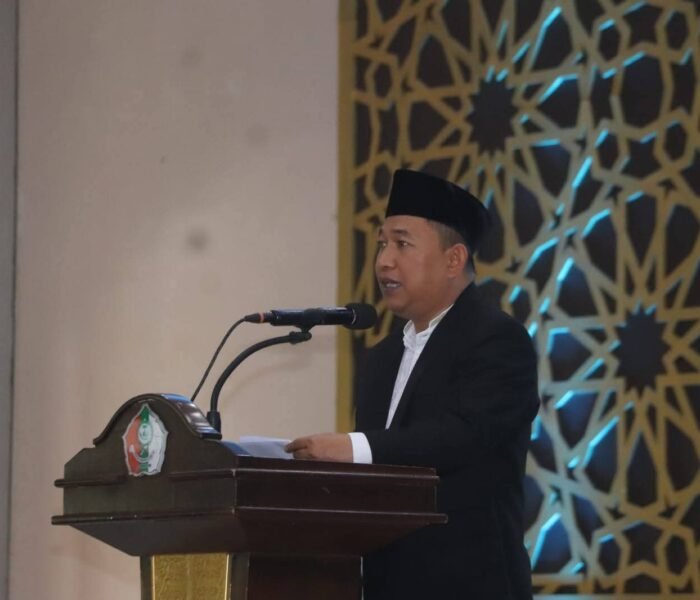 Wisuda Santri Angkatan Ke- 26 Ponpes Moderen Assalam Putri Wakil Bupati Sukabumi H. Andreas, S.E., Terus Belajar Berkarya dan Mengabdi
