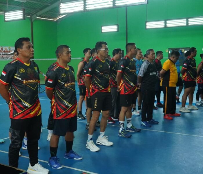 Perlombaan Bulutangkis Bhayangkara Cup Meriahkan Peringatan Hari Bhayangkara ke-80 di Polres Purwakarta