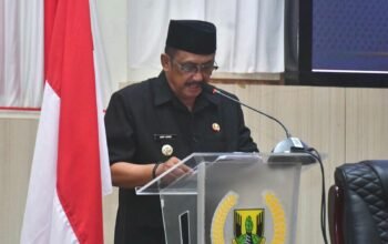 Rapat Paripurna Bupati Sukabumi Drs. H. Asep Japar, M.M., Pendapat Terhadap Penjelasan DPRD Atas Tiga Raperda
