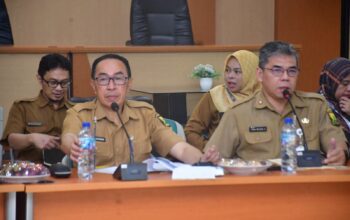Sekda H. Ade, Suryaman, S.H., M.M., Tegaskan Kebijakan Efisiensi Tidak Boleh Menurunkan Kinerja Pelayanan Publik