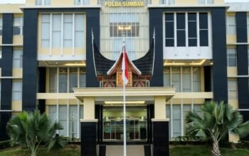 Gerbong Mutasi Besar: Delapan Kapolres di Sumbar Resmi Berganti