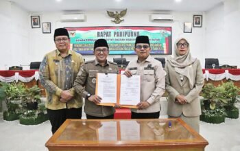 DPRD Tanah Datar Sahkan APBD 2025, Tekan Tindak Lanjut BPK