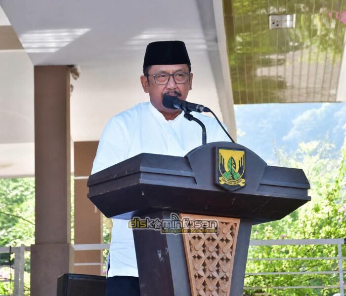 Khatam Akbar dan Gerakan Wakaf 1 Juta ALQKURAN Bupati Sukabumi Drs. H. Ad3p Japar, M.M., Bumikan ALQURAN di kehidupan Masyarakat