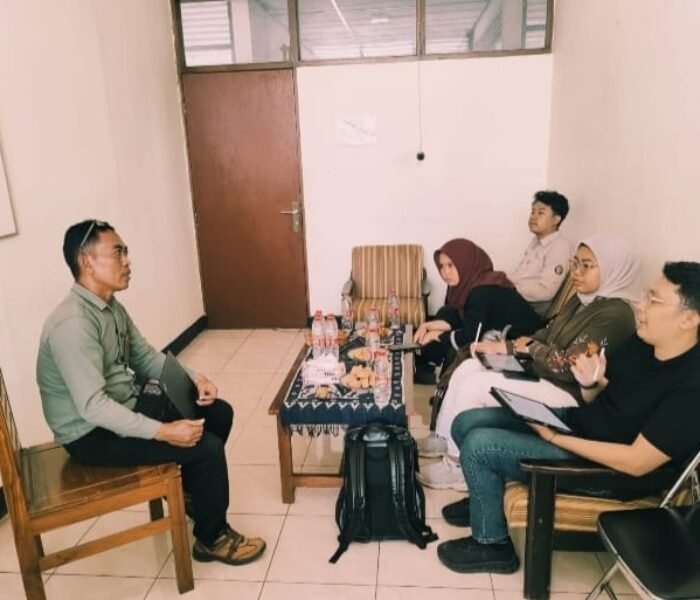 Kunjungan DLH Blora ke Perhutani KPH Randublatung, Sinergi Susun Profil Keanekaragaman Hayati