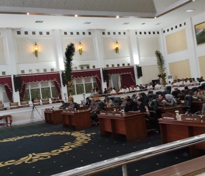 Hadiri Rapat Paripurna DPRD, Polres Purwakarta Dukung Penguatan Tata Kelola Keuangan Daerah yang Transparan dan Akuntabel