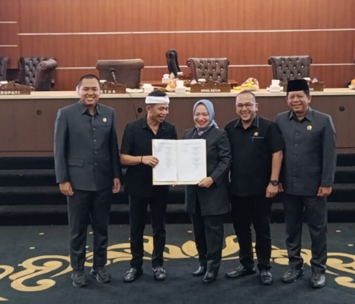 Polres Purwakarta Hadiri Sidang Paripurna DPRD, Dukung Sinergi Pemerintah dan Legislatif Demi Pembangunan Daerah