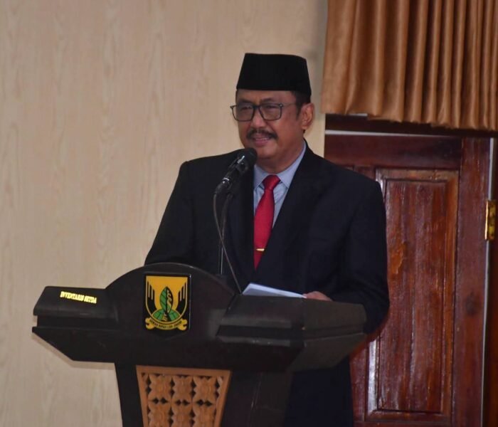 81 PNS Menerima Anugerah Satyalancana Karya Satya Bupati Sukabumi Mengapresiasi Atas Dedikasi Ketekunan Ontegritas