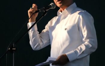 Dipuji Tak Terbang, Dicaci Tak Tumbang: Kiprah Kang DS Membangun Kabupaten Bandung
