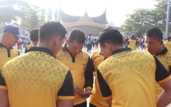 Cegah Judi dan Pinjol, Polres Tanah Datar Periksa HP Personel