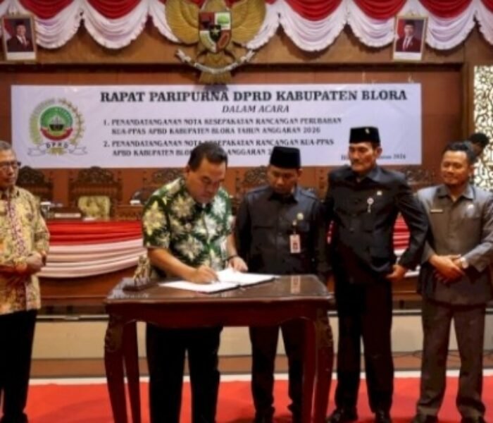 Legislatif dan Eksekutif Blora Sahkan Nota Kesepakatan APBD Perubahan 2027 Dalam Rapat Paripurna
