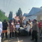 Polri Hadir Amankan Karnaval HUT ke-81 RI di PT Quty Karunia, Pastikan Kegiatan Berjalan Kondusif