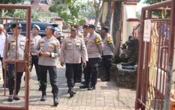 Kapolres Purwakarta Kunjungi Polsek Cibatu, Perkuat Kesiapan Personel dalam Semangat Jaga, Rawat Jawa Barat