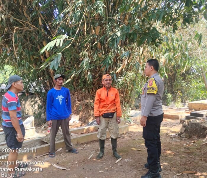 Antisipasi Kebakaran Lahan, Bhabinkamtibmas Cipaisan Ingatkan Warga Sekitar Kebun Bambu Tak Bakar Sampah