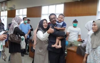 Ratusan Anak Ikuti Khitanan Masal Bupati Sukabumi Drs. H. Adep Japar, M.M., Semangat HJKS Memberi Manpaat Untuk Masarakat