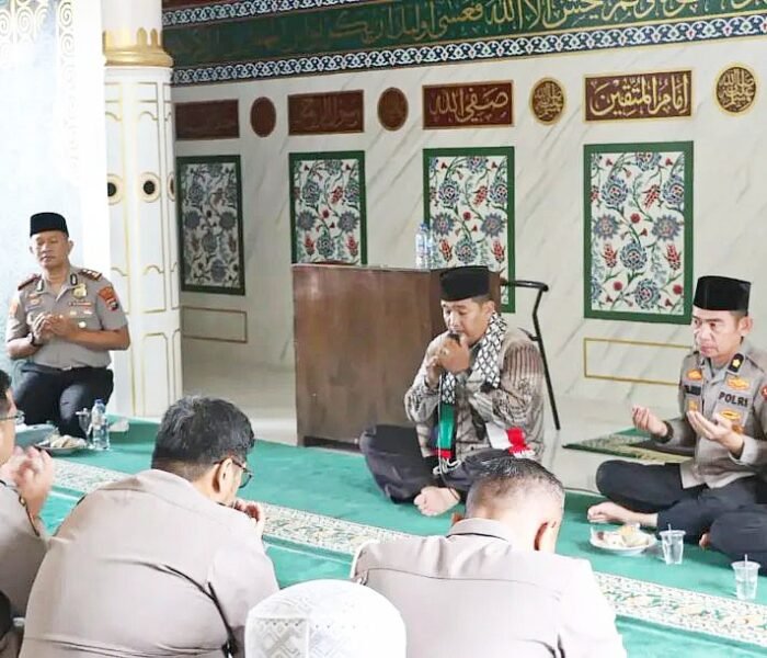 Perkuat Iman Personel, AKBP Marwan Fajrin Gelar Binrohtal
