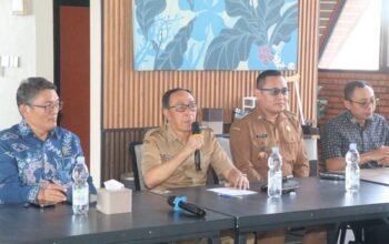 Sekda H. Ade Suryaman, S.H., M.M., Bersama Pemkab Sukabumi Berupaya Perkuat Jaminan Kesehatan Bagi Masarakat