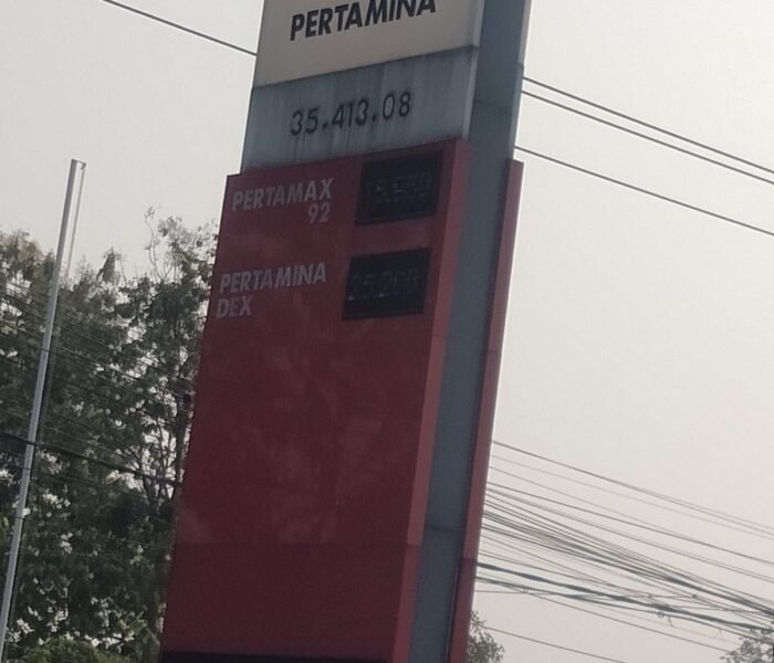 HEBOH! BBM SUBSIDI DIDUGA DITIMBUN, SPBU TELUKJAMBE DISOROT