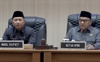 Pemkab Sukabumi Sampaikan Stretegis Penataan Perangkat Daerah Dalam Paripurna DPRD Kabupaten Sukabumi