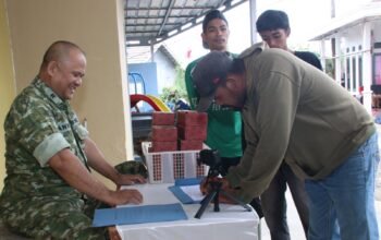TMMD Ke-130 Kodim 0622 Kab. Sukabumi Bangkitkan Potensi Peternakan Desa, Antusiasme Warga Mekarjaya Jadi Bukti Nyata