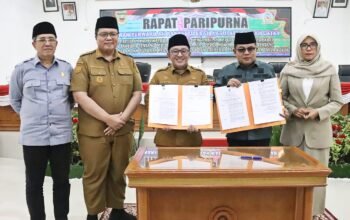 Ketua DPRD Anton Yondra Pimpin Pengesahan Propemperda 2027 dan Kawasan Tanpa Rokok