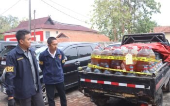 Polres Purwakarta Ungkap Dugaan Penyelewengan Solar Subsidi, 1.110 Liter Diamankan